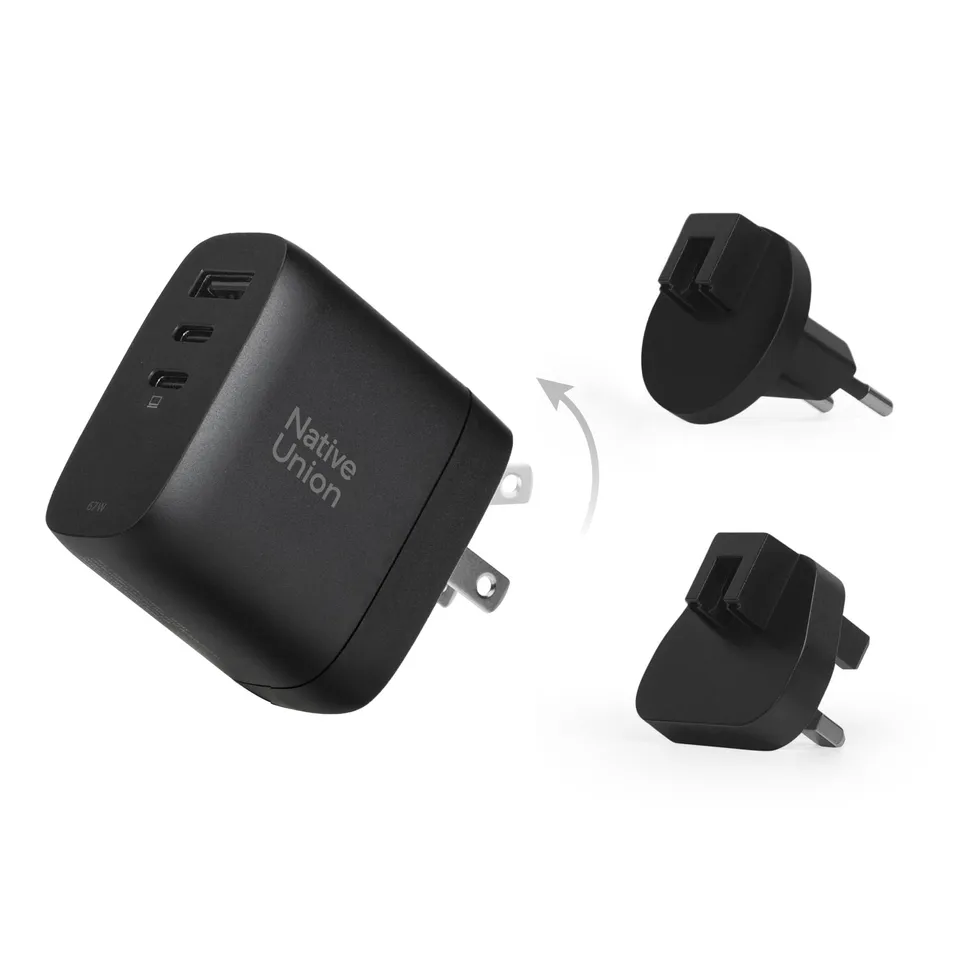 native-union-fast-gan-charger-pd67w-ultra-compact-3-port-usb-c-usb-a-travel-char image 1