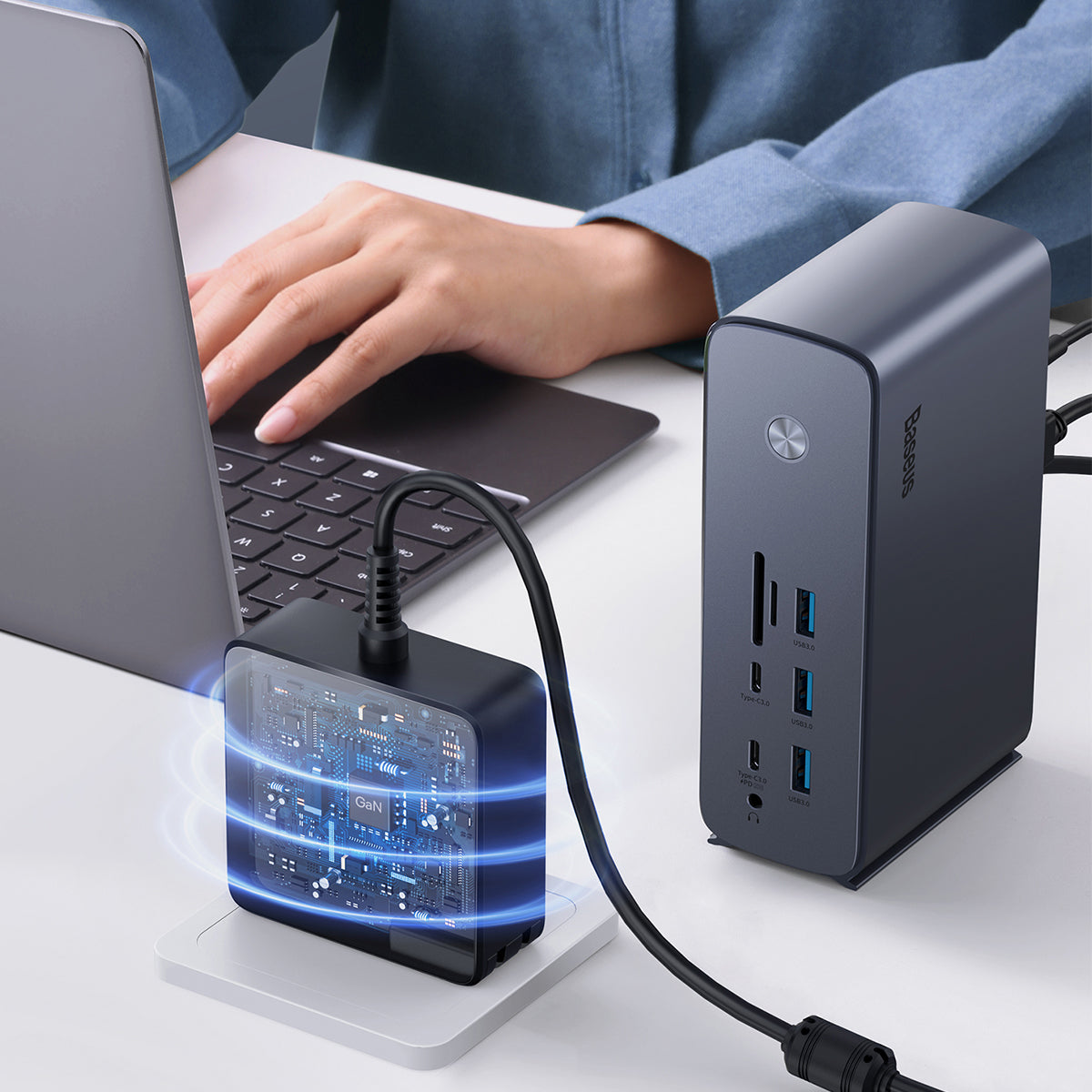 baseus-17-in-1-pro-quad-monitor-usb-c-docking-station-4-hdmi-displays-laptop-hub image 6