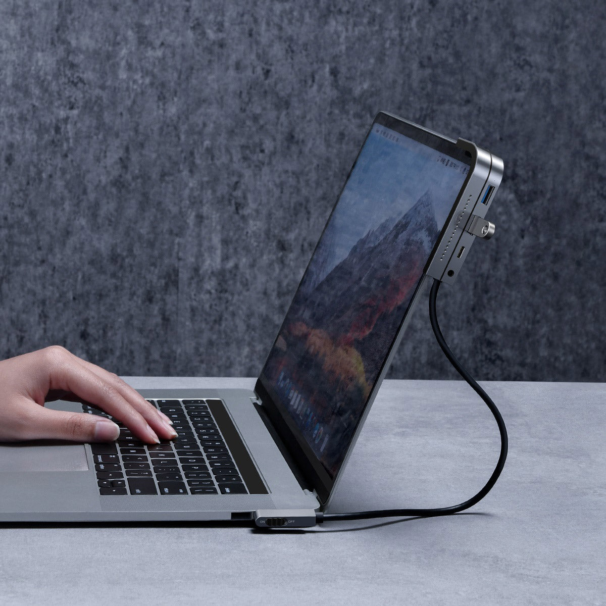 baseus-6-in-1-usb-c-hub-with-4k-hdmi-usb-3-0-sd-tf-reader-100w-pd-3-5mm-audio image 8