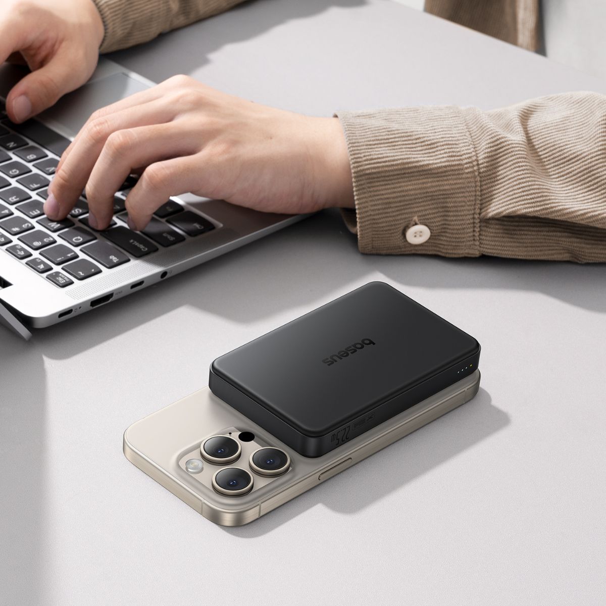 baseus-qi2-magsafe-magnetic-wireless-power-bank-22-5w-10000mah image 4